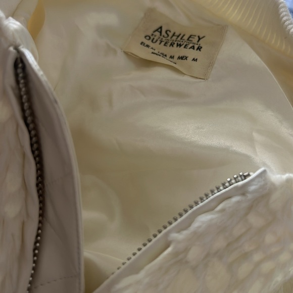 ASHLEY OUTWEAR Jacket Size Medium - Picture 6 of 8